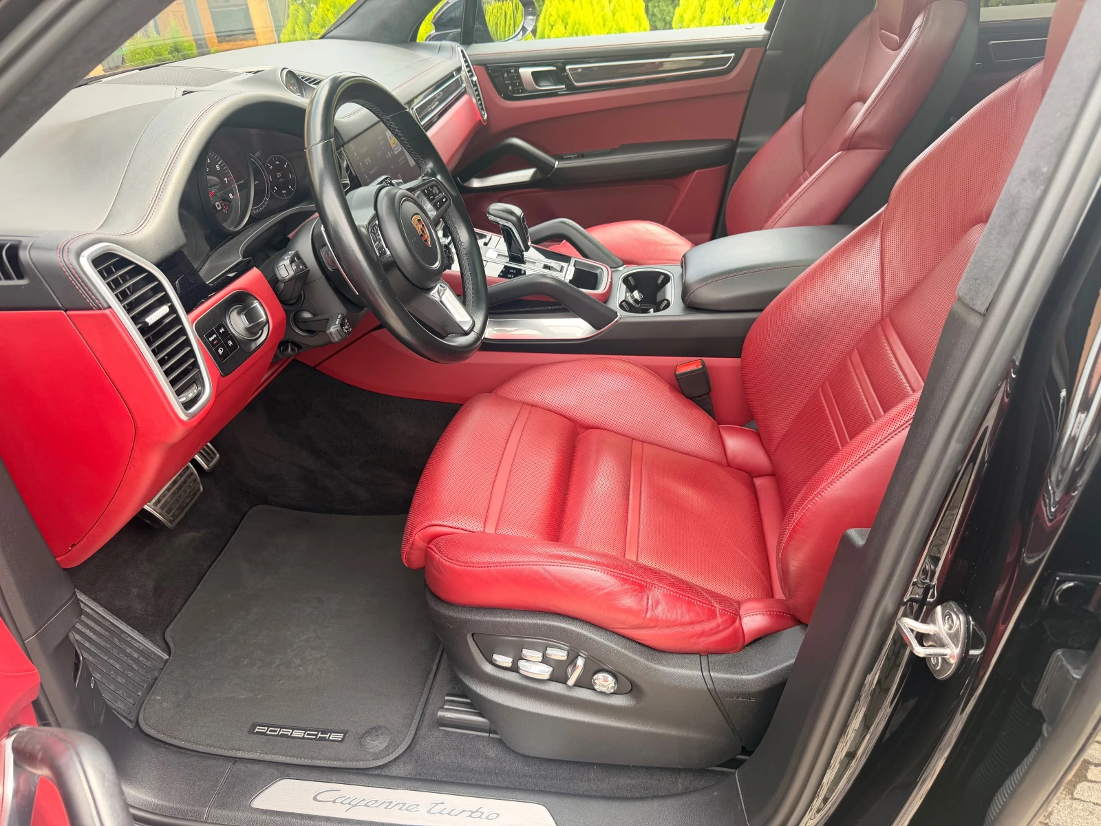 Porsche Cayenne TURBO EXCLUSIVE, снимка 8 - Автомобили и джипове - 55411112
