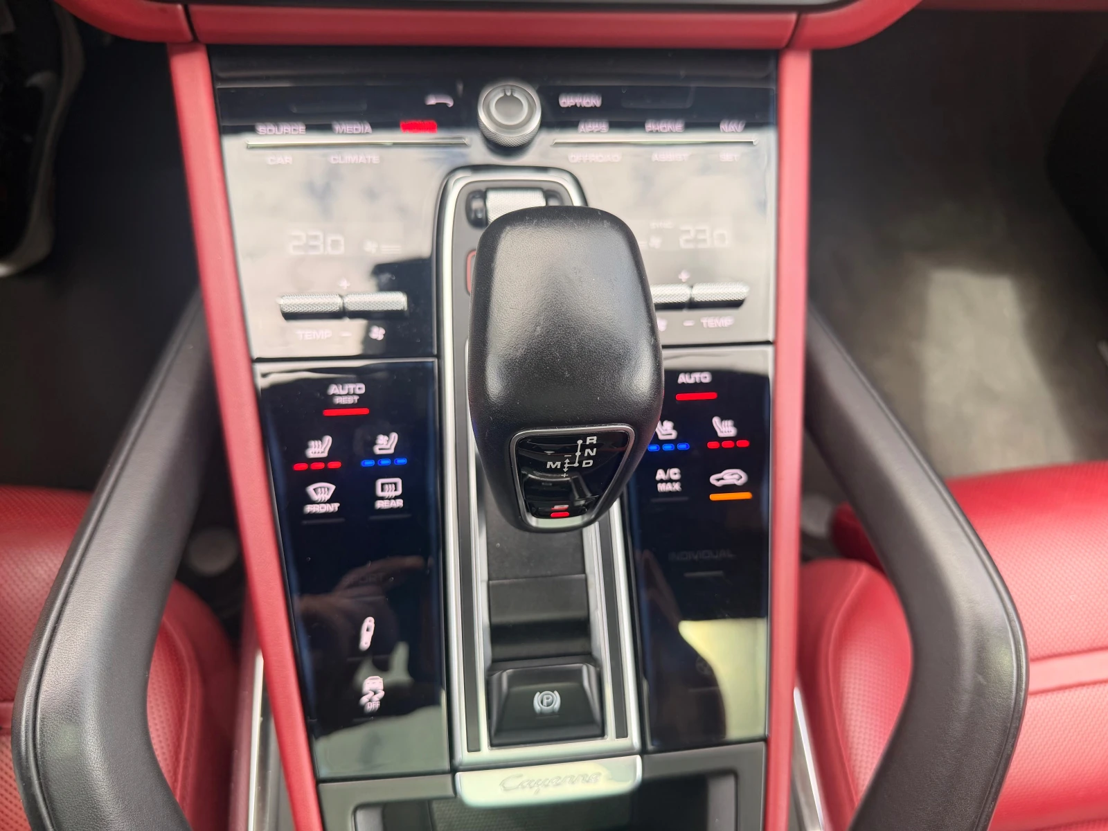 Porsche Cayenne TURBO EXCLUSIVE, снимка 14 - Автомобили и джипове - 55411112