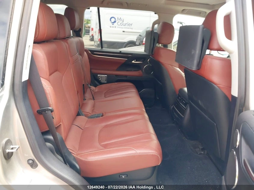 Lexus LX 570 Автокредит Цена до България, снимка 15 - Автомобили и джипове - 55589729