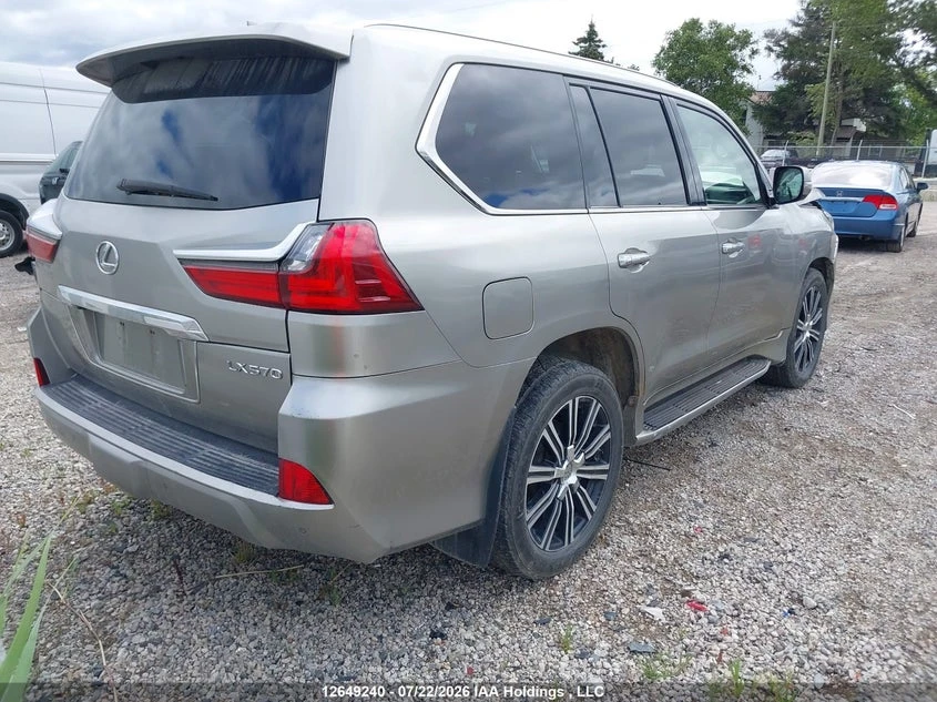 Lexus LX 570 Автокредит Цена до България, снимка 4 - Автомобили и джипове - 55589729