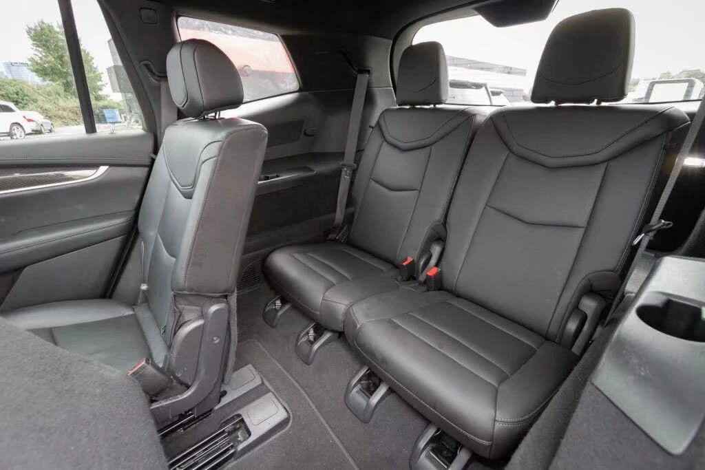 Cadillac XT6, снимка 16 - Автомобили и джипове - 56690047