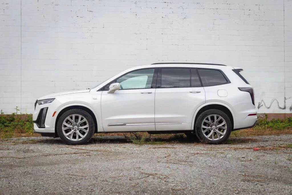 Cadillac XT6, снимка 2 - Автомобили и джипове - 56690047