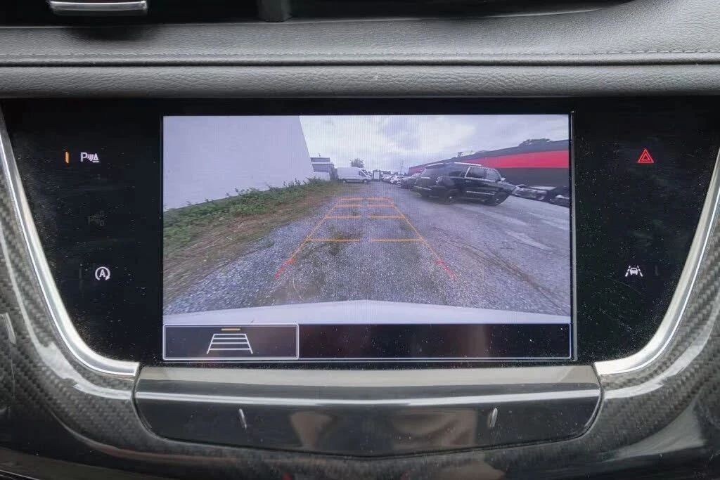 Cadillac XT6, снимка 13 - Автомобили и джипове - 56690047