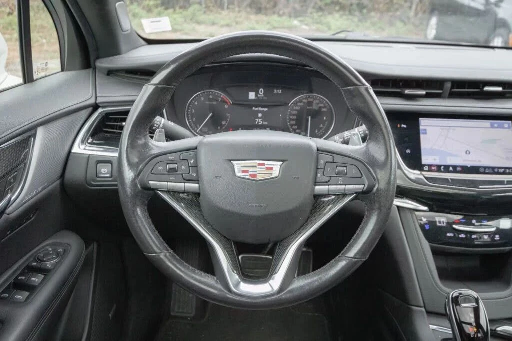 Cadillac XT6, снимка 11 - Автомобили и джипове - 56690047