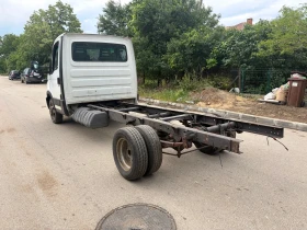 Iveco 35c13 ? Продава се Iveco Daily 35C13   здрав работен бу, снимка 3