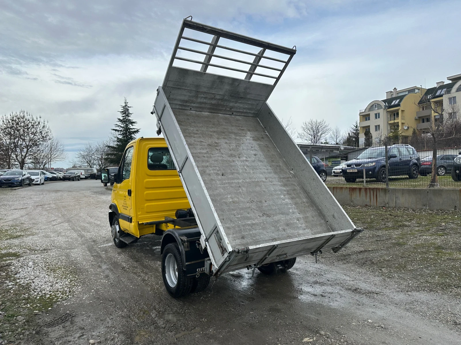 Iveco 35c13 Самосвал 2.8 - изображение 6