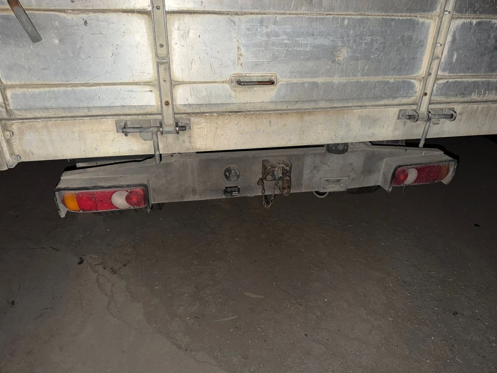 Iveco 35c13 Самосвал 2.8 - изображение 5