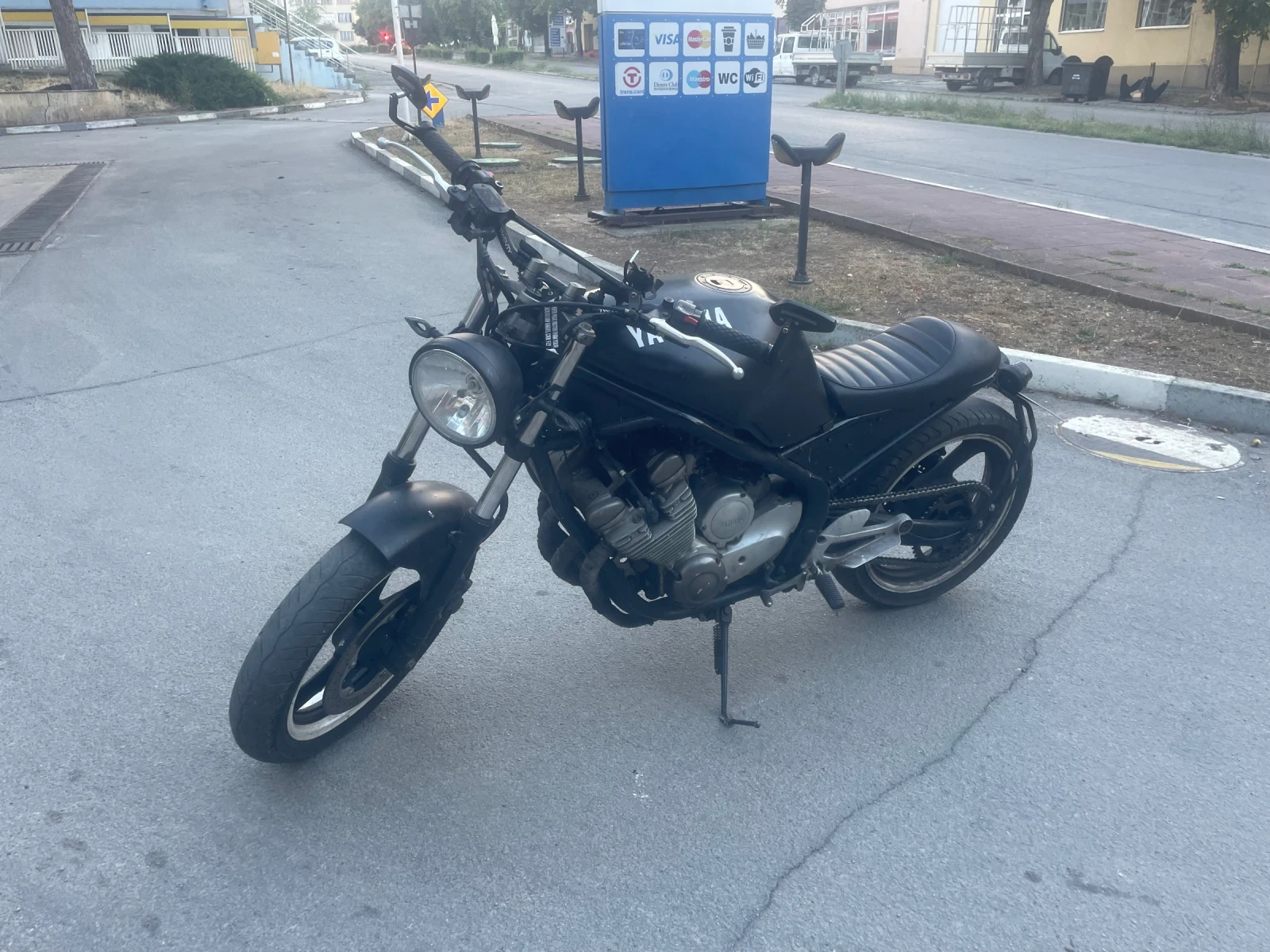 Yamaha XJ Cafe racer - изображение 4
