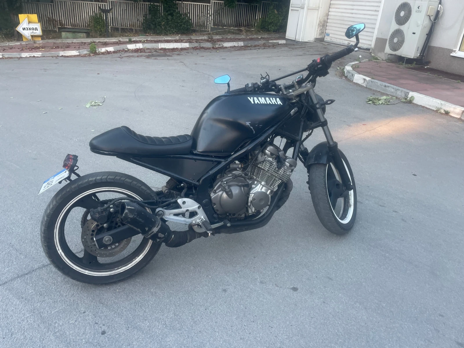 Yamaha XJ Cafe racer - изображение 5