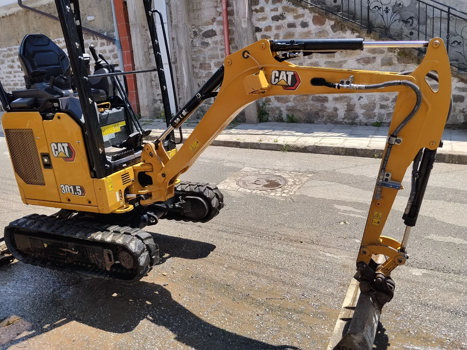 ����� Cat 301.5 | Mobile.bg � ����������� 4
