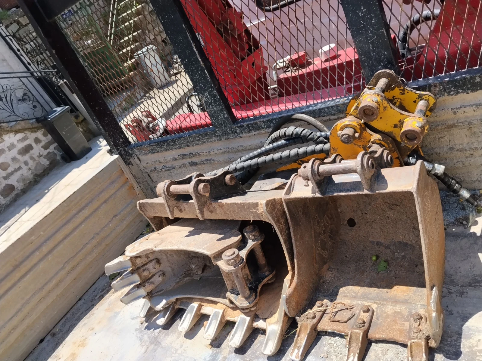 ����� Cat 301.5 | Mobile.bg � ����������� 12