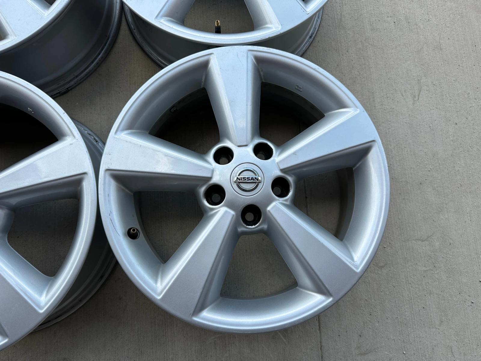 ������ �� Nissan | Mobile.bg � ����������� 5