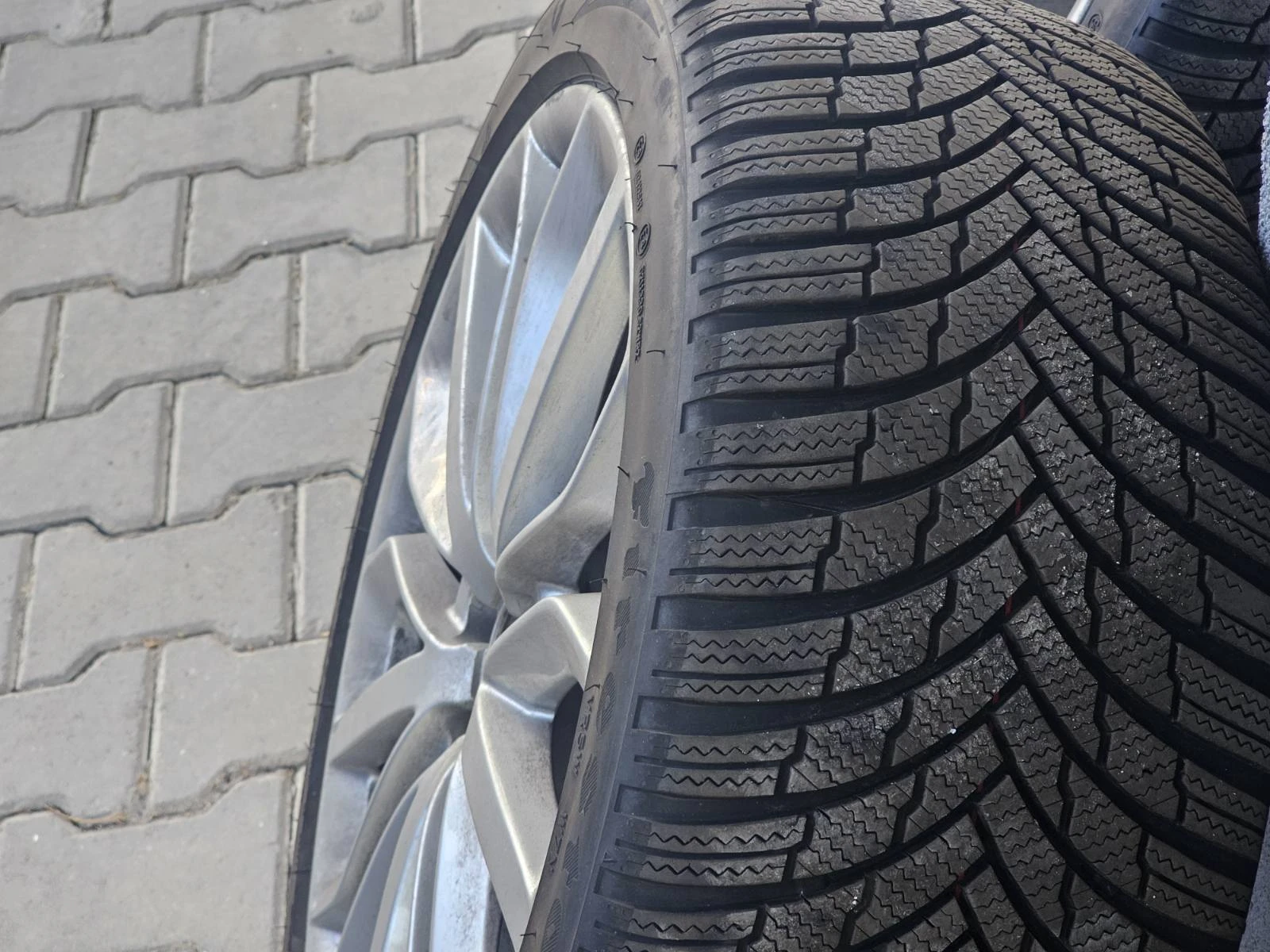 ���� � ������ 255/40R19 �� Audi A6 | Mobile.bg � ����������� 2