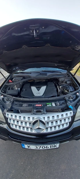 Mercedes-Benz E 320, снимка 15