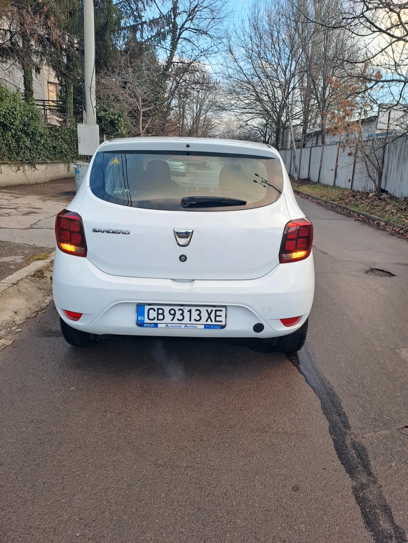 Dacia Sandero, снимка 5 - Автомобили и джипове - 48299705