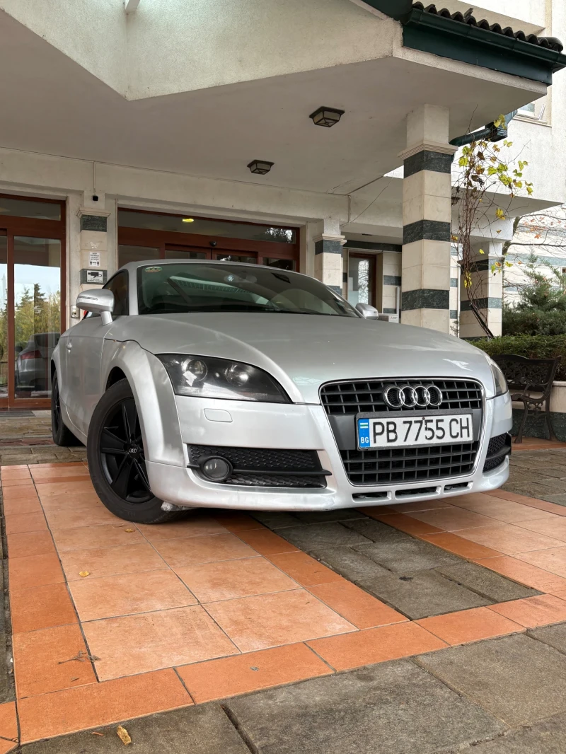 Audi Tt 2.0 TFSI АВТОМАТ/НАВИ/Обслужена/ПРОМО ЦЕНА, снимка 2 - Автомобили и джипове - 52487472