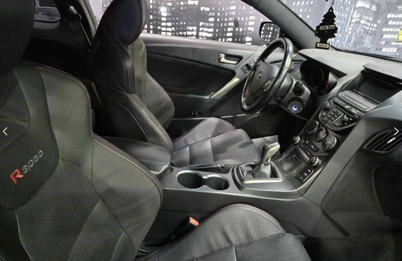 Hyundai Genesis Coupe 3.8 Spec R, снимка 8 - Автомобили и джипове - 52651429