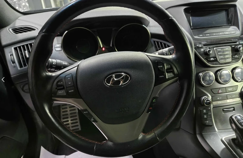 Hyundai Genesis Coupe 3.8 Spec R, снимка 10 - Автомобили и джипове - 52651429