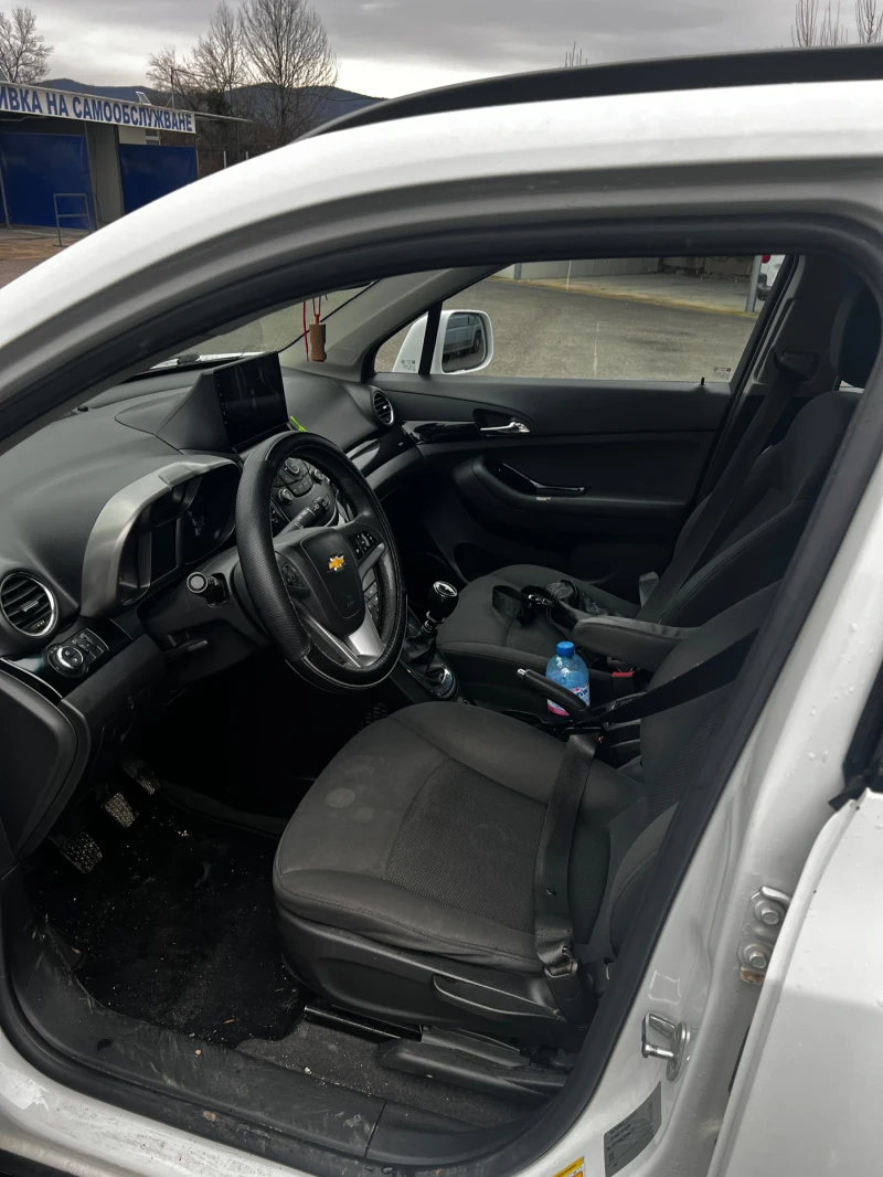Chevrolet Orlando 2.0 CDTI, 131 к.с, снимка 6 - Автомобили и джипове - 53054597