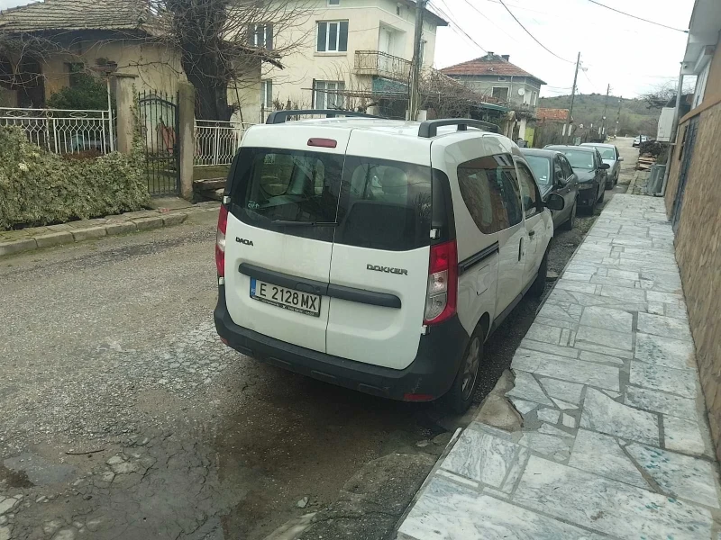 Dacia Dokker, снимка 2 - Автомобили и джипове - 53385529
