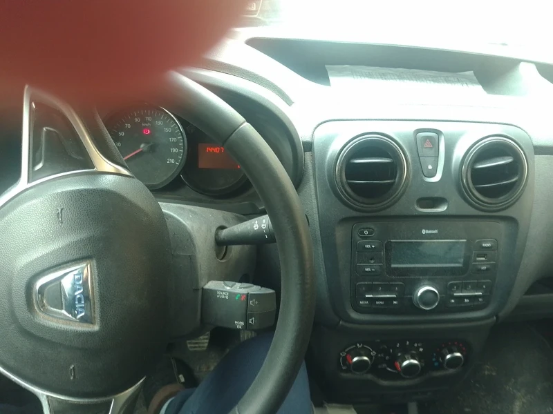 Dacia Dokker, снимка 6 - Автомобили и джипове - 53385529