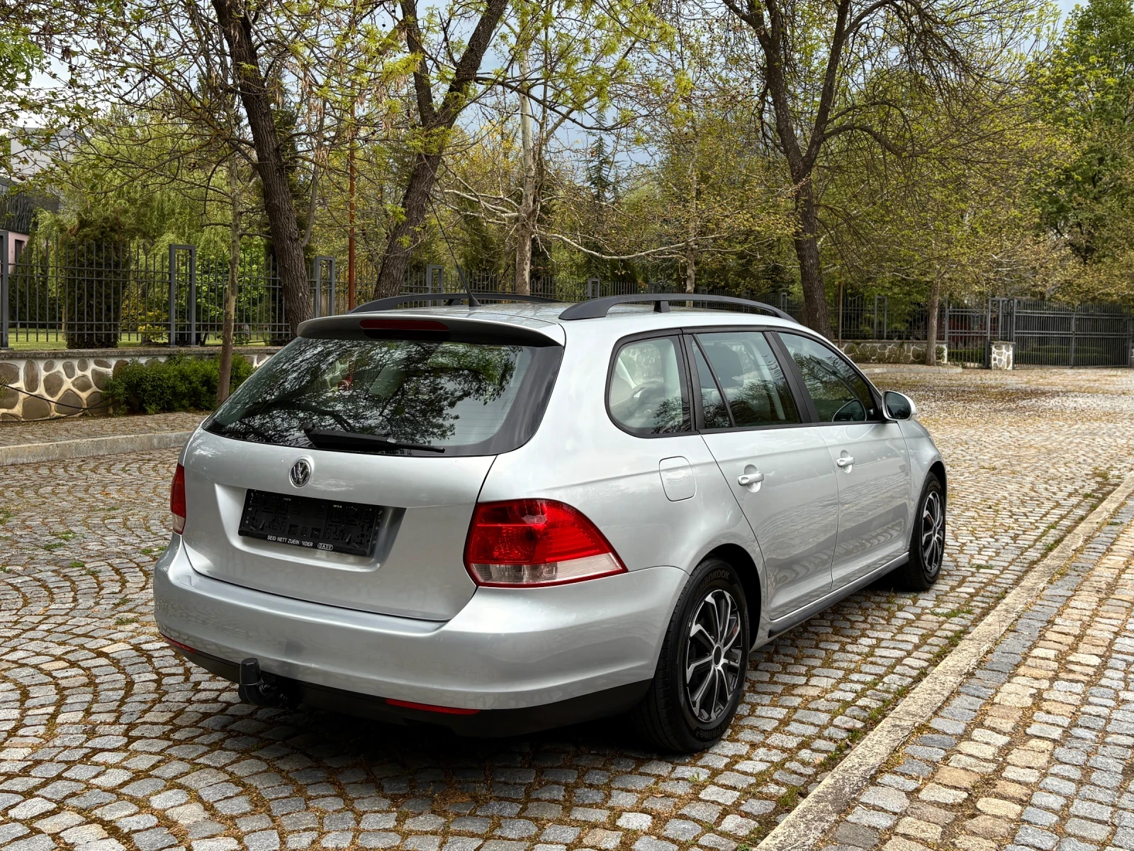 VW Golf 1.9TDI * 210 000км* Климатроник*  - изображение 3