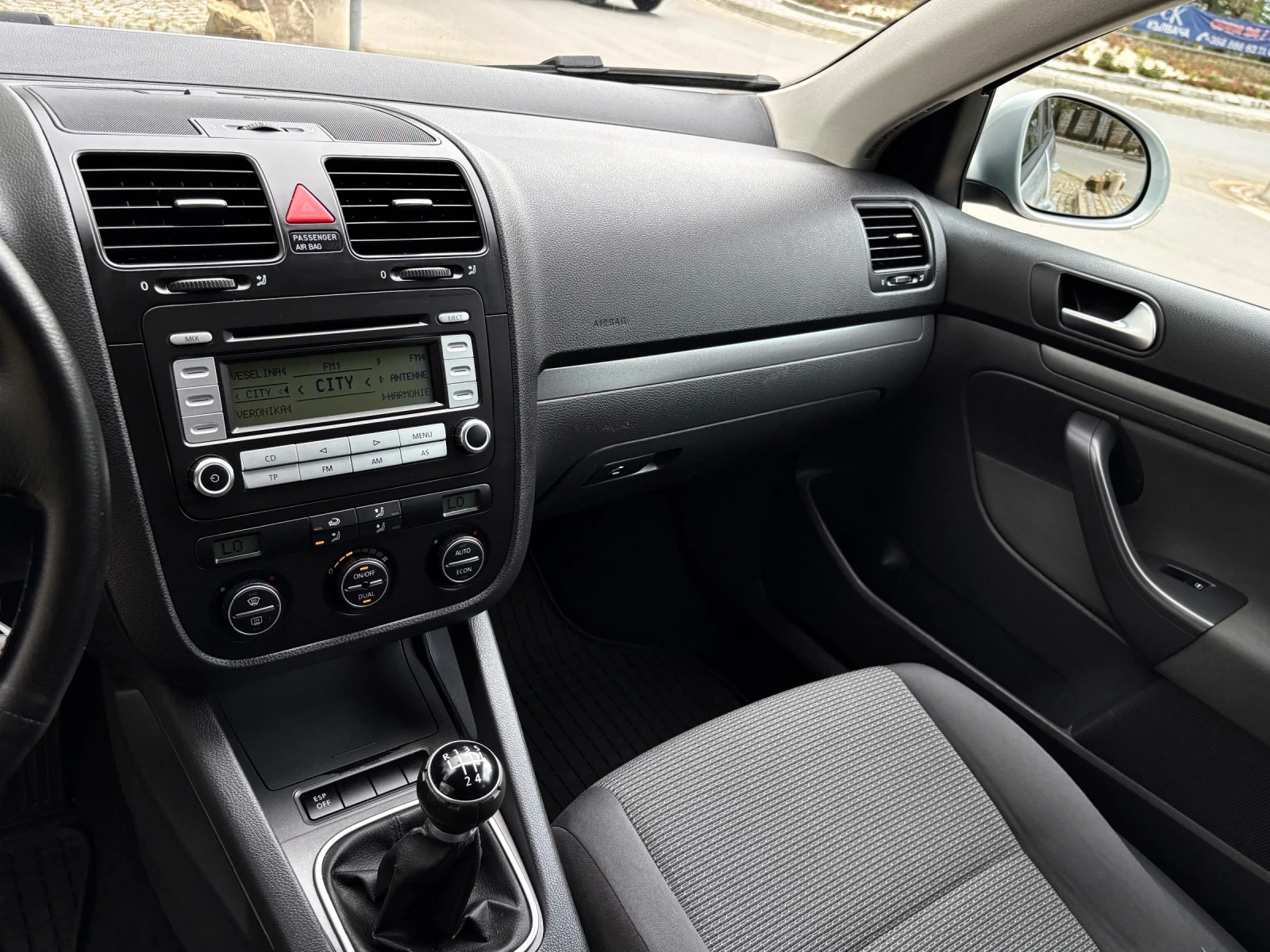 VW Golf 1.9TDI * 210 000км* Климатроник*  - изображение 10