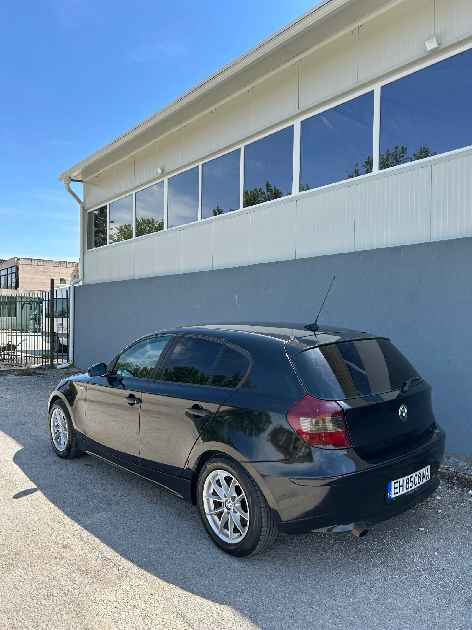 BMW 118  - изображение 3