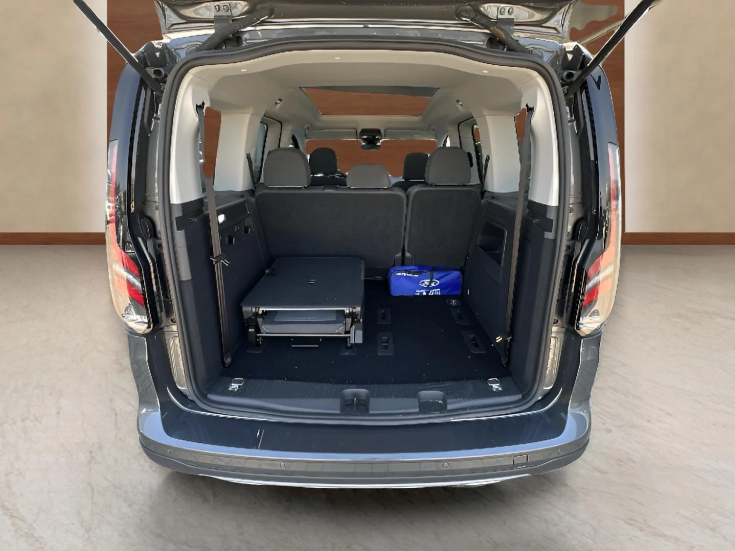 Ford Tourneo Connect 2.0 EcoBlue - изображение 8