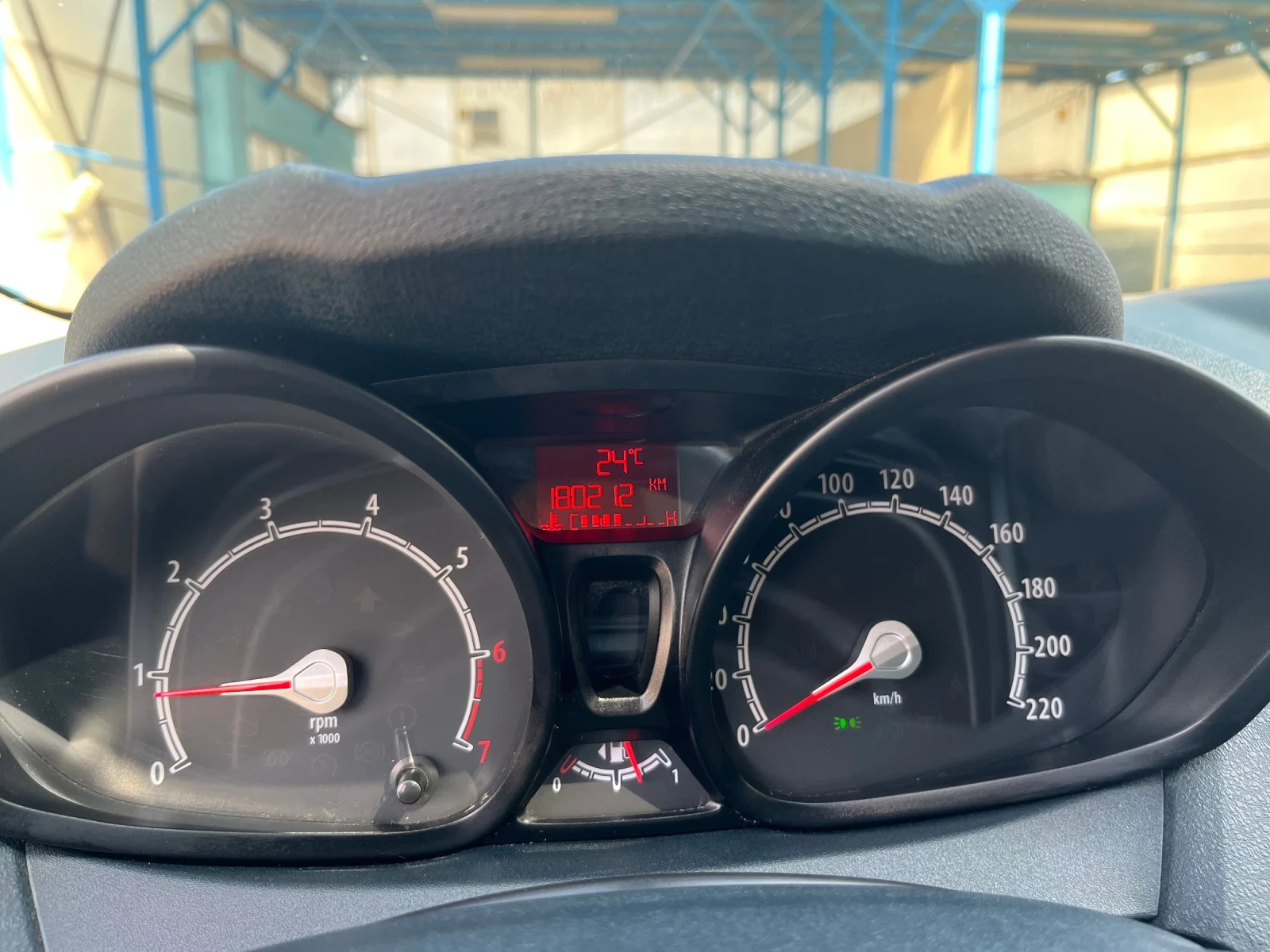 Ford Fiesta 1.25 - изображение 7