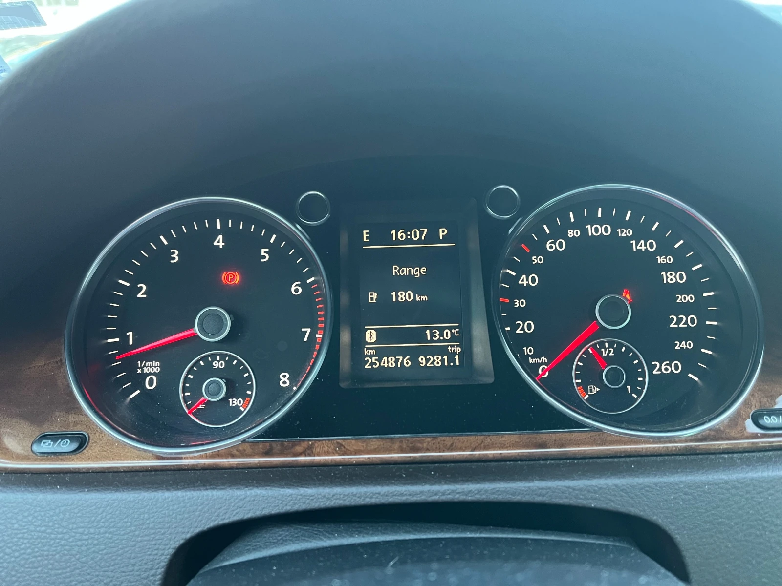 VW Passat В7 - изображение 7