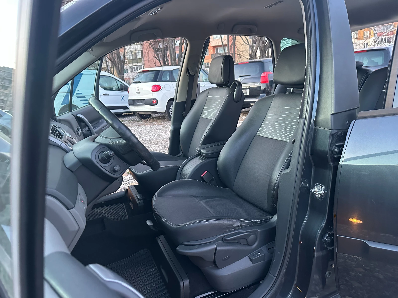 Renault Scenic 2.0I 133kc NAVI - изображение 9