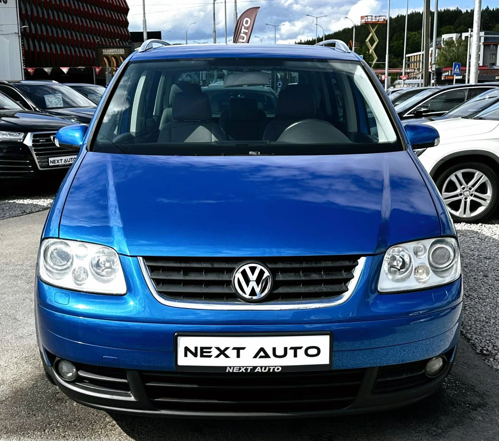 VW Touran 2.0D 140HP DSG NAVI - изображение 2