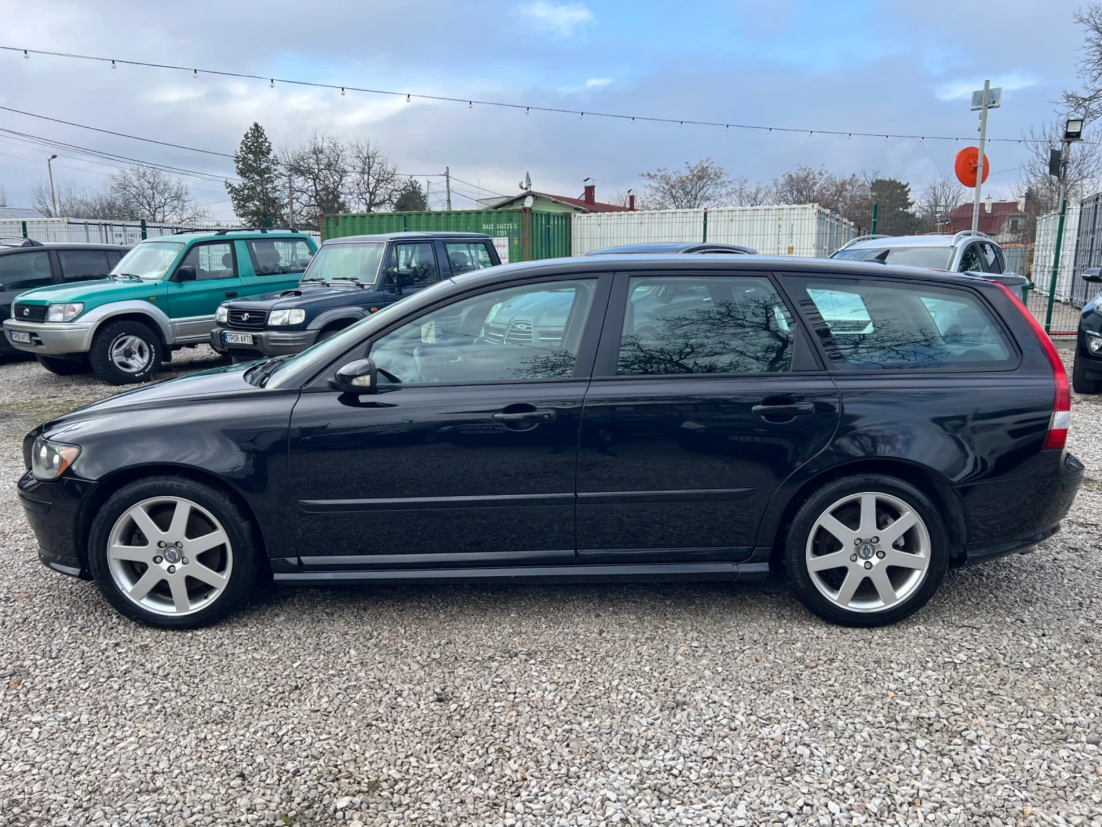 Volvo V50 T5 2.5T* 220кс* ШВЕЙЦАРИЯ* КОЖА* КСЕНОН*  - изображение 9