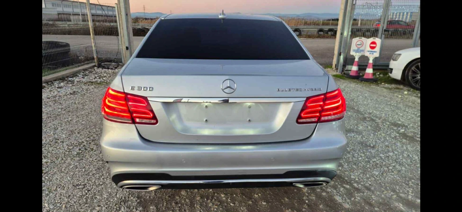 Mercedes-Benz E 300 | Mobile.bg � ����������� 5
