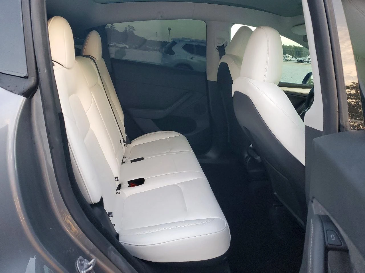 Tesla Model Y 4x4* ���������* �������* ��������* ����*  | Mobile.bg � ����������� 11