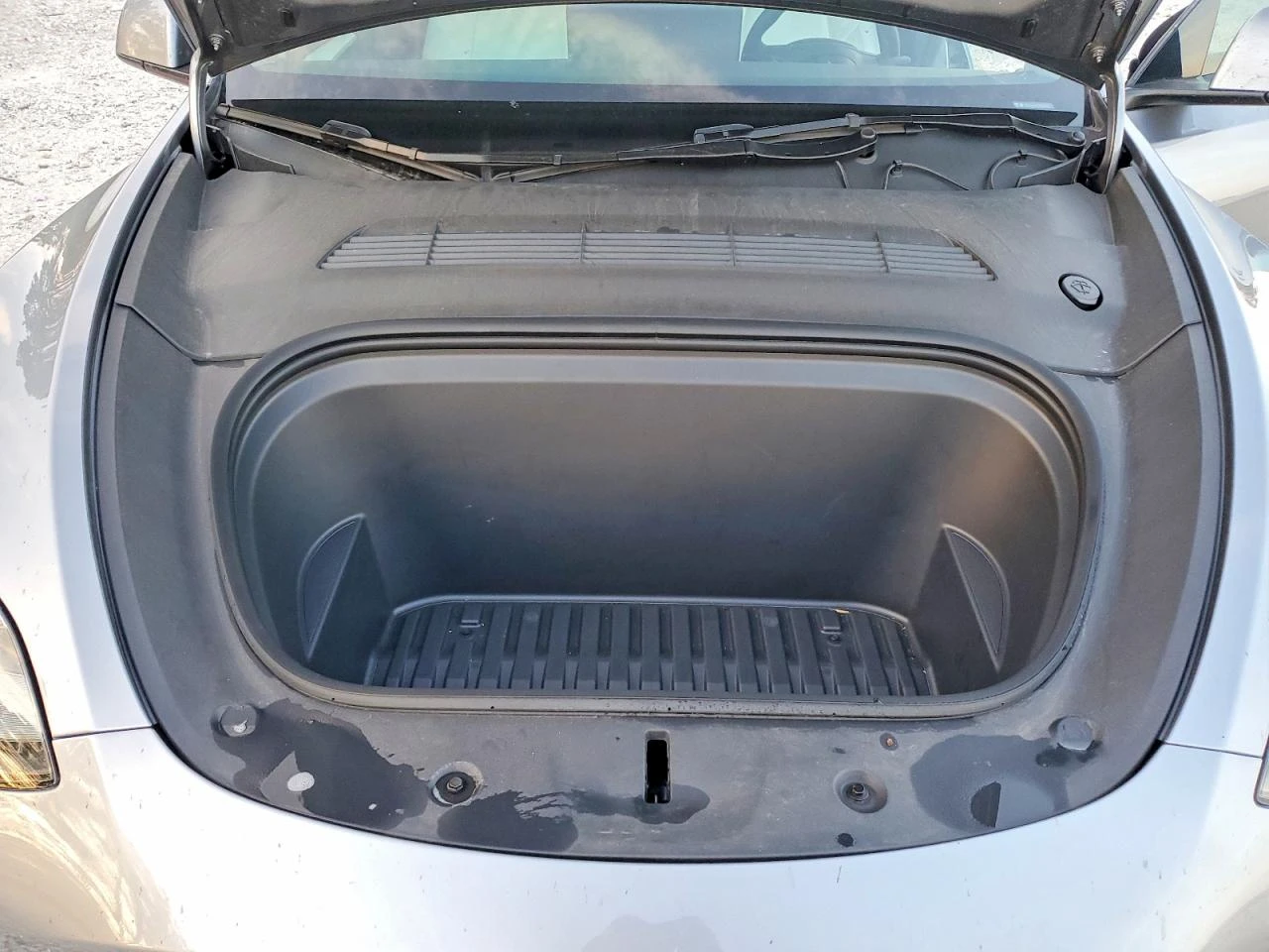 Tesla Model Y 4x4* ���������* �������* ��������* ����*  | Mobile.bg � ����������� 12