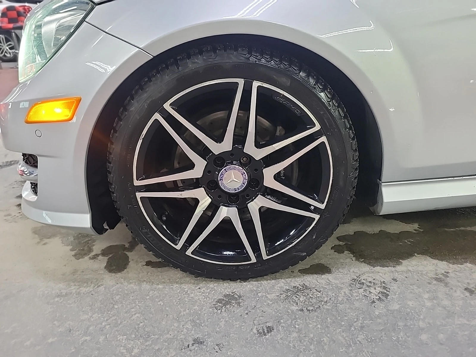 Mercedes-Benz C 350 4MATIC * * CARFAX * * АВТО КРЕДИТ * *  - изображение 6