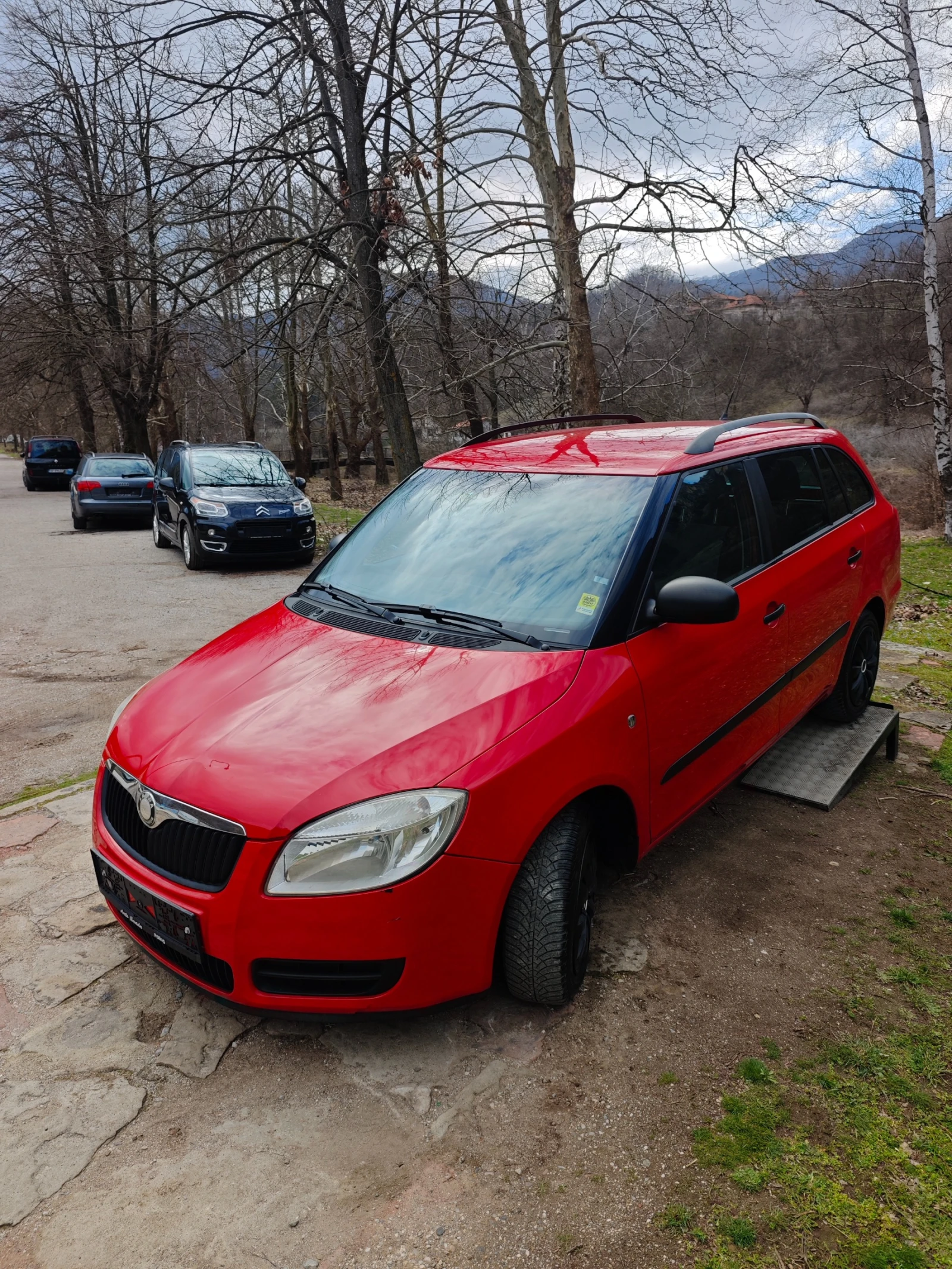Skoda Fabia 1.4I НОВ ВНОС, снимка 13 - Автомобили и джипове - 54068578