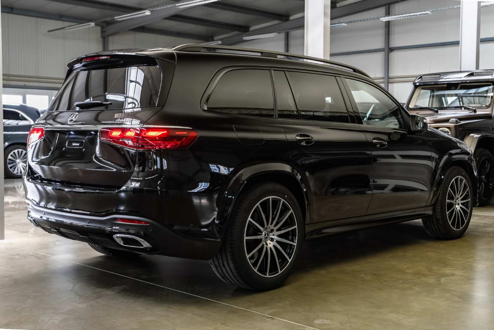 Mercedes-Benz GLS 450 4 MATIC* AMG* EXCLUSIVE* PANO* 360* , снимка 7 - Автомобили и джипове - 54527000
