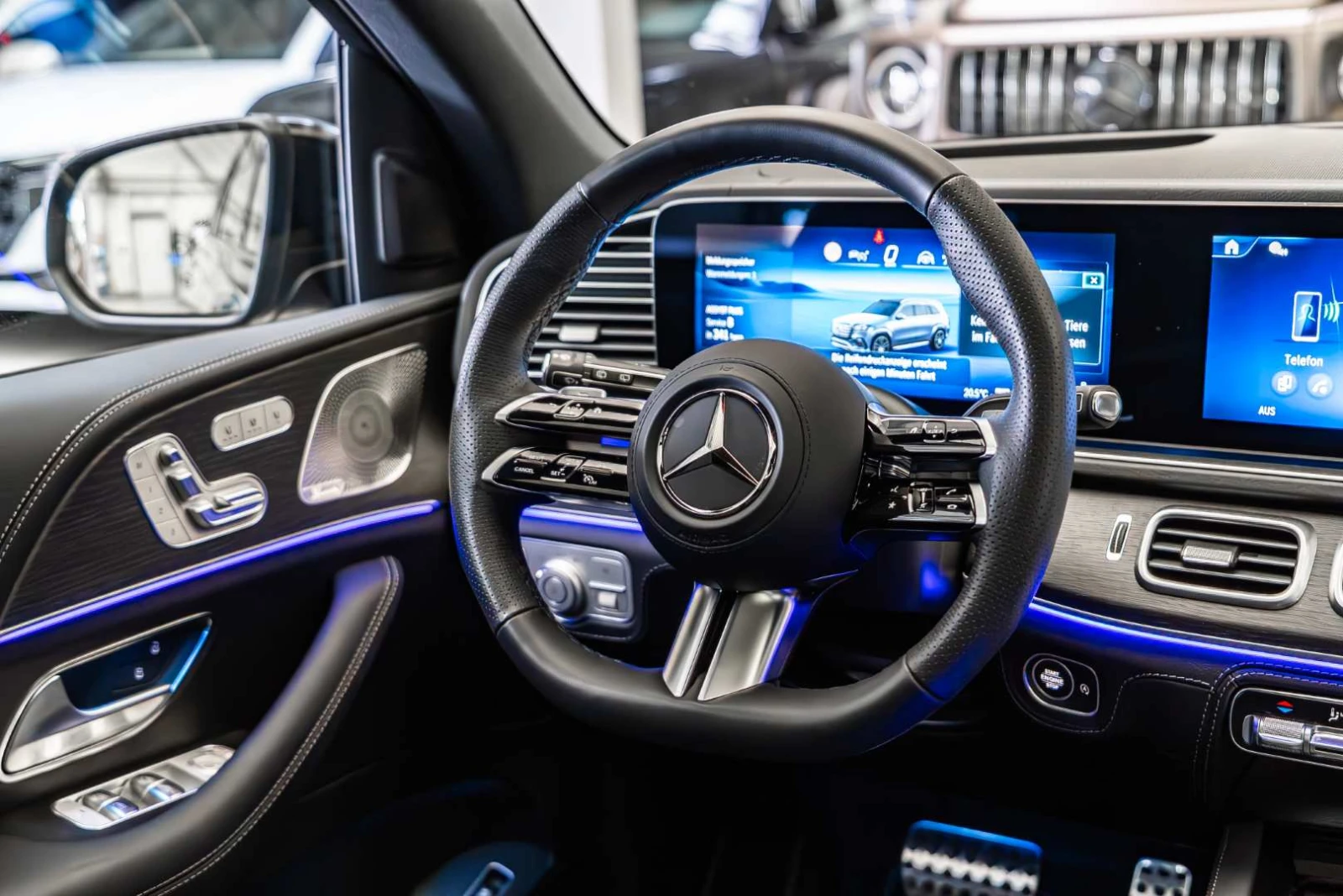 Mercedes-Benz GLS 450 4 MATIC* AMG* EXCLUSIVE* PANO* 360* , снимка 9 - Автомобили и джипове - 54527000