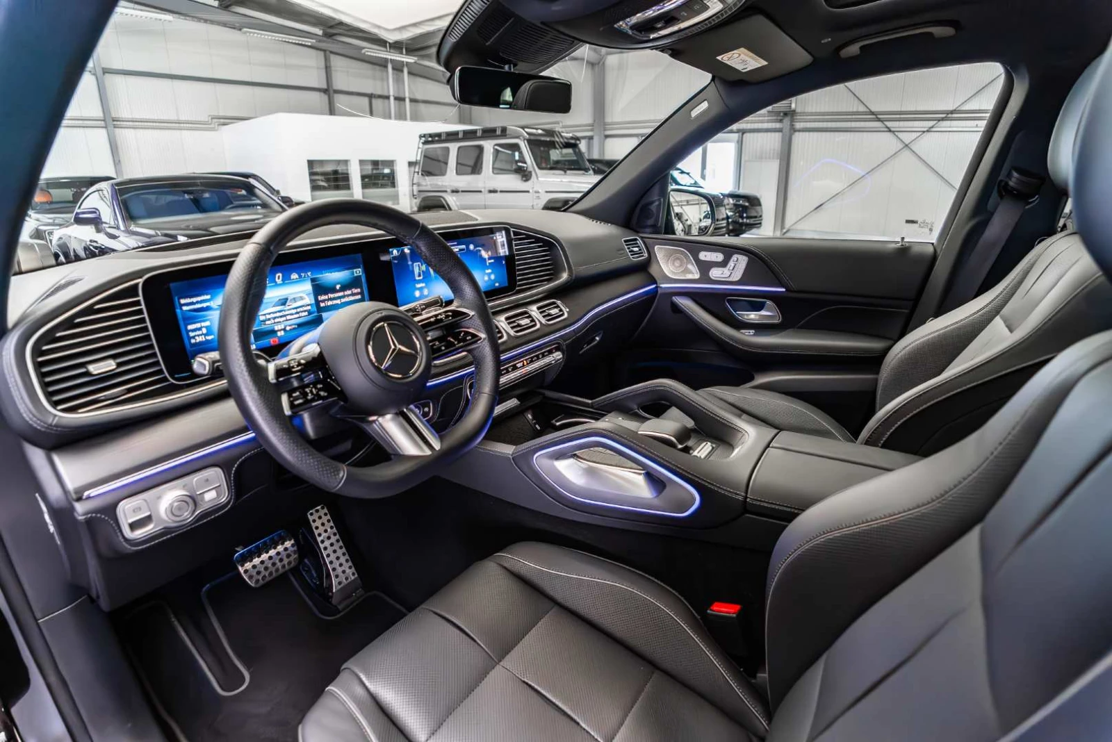 Mercedes-Benz GLS 450 4 MATIC* AMG* EXCLUSIVE* PANO* 360* , снимка 8 - Автомобили и джипове - 54527000