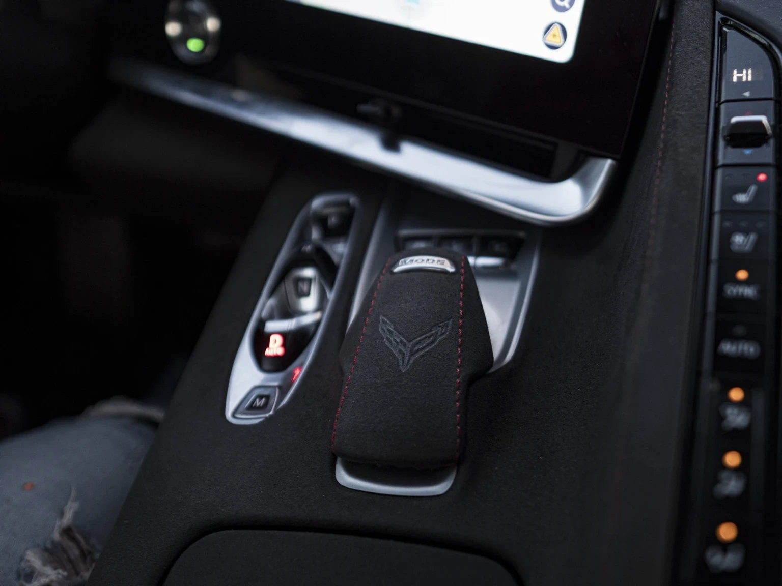 Chevrolet Corvette Chevrolet Corvette C8 Stingray HTC 3LT Z51 | Full , снимка 9 - Автомобили и джипове - 54956335
