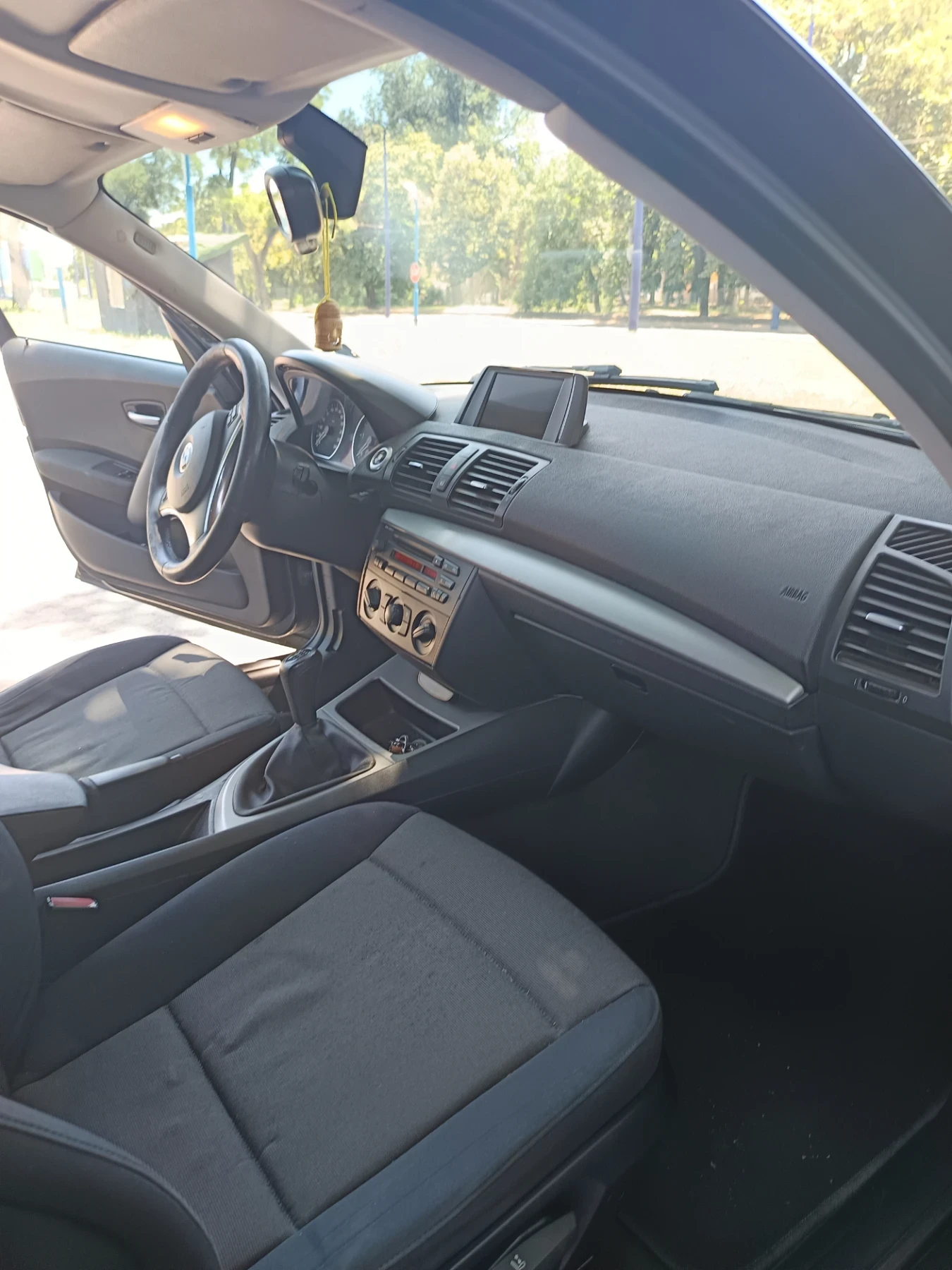 BMW 118, снимка 9 - Автомобили и джипове - 55078453