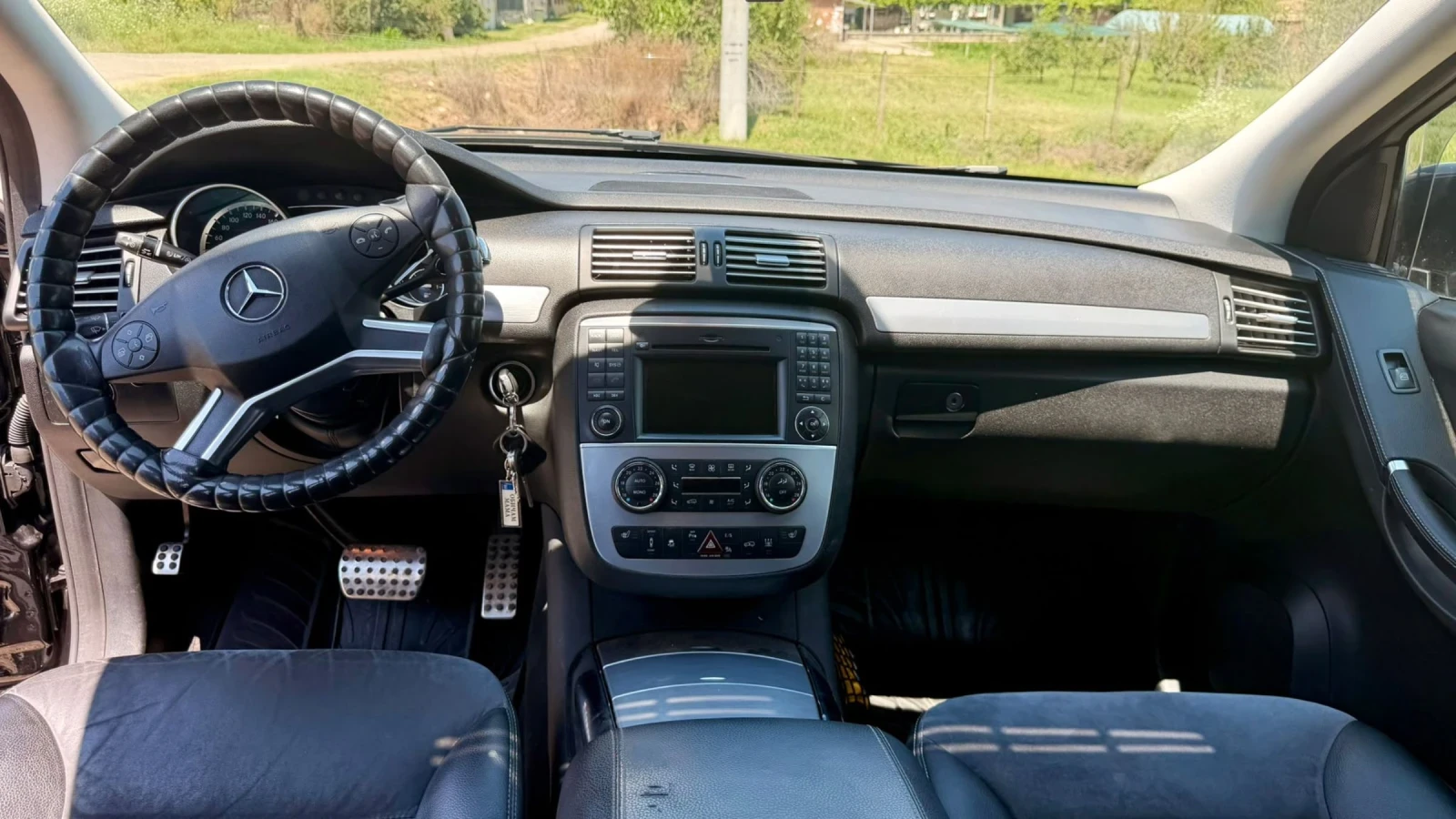 Mercedes-Benz R 350, снимка 17 - Автомобили и джипове - 55212506