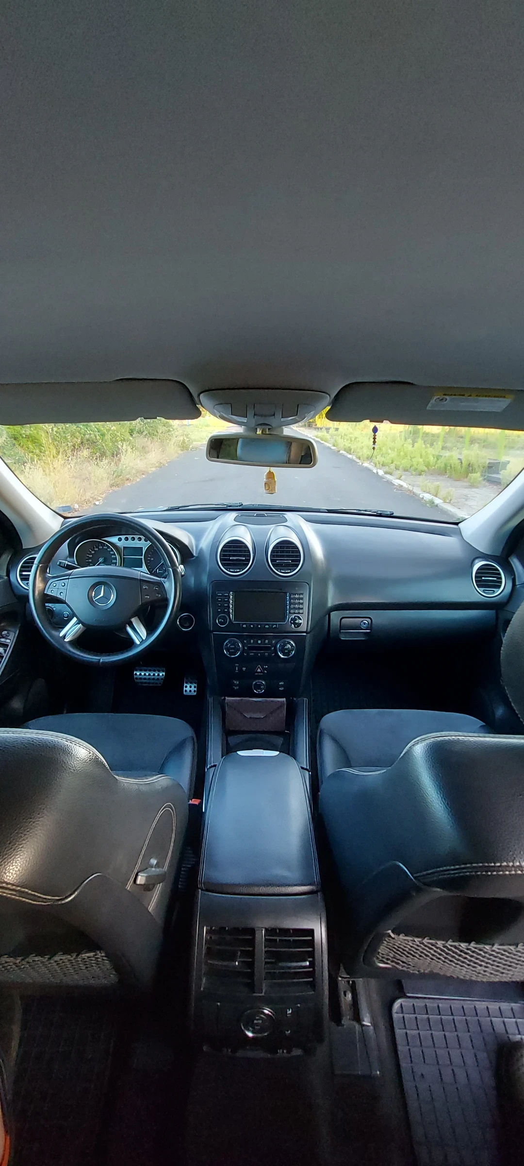 Mercedes-Benz E 320, снимка 9 - Автомобили и джипове - 55767014