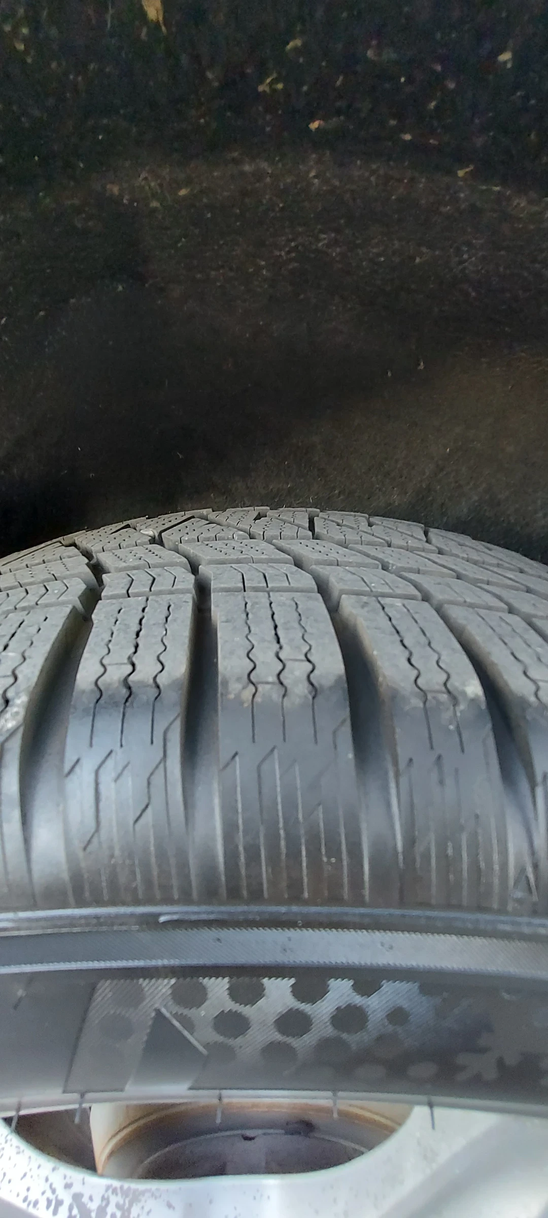 Mercedes-Benz E 320, снимка 7 - Автомобили и джипове - 55767014