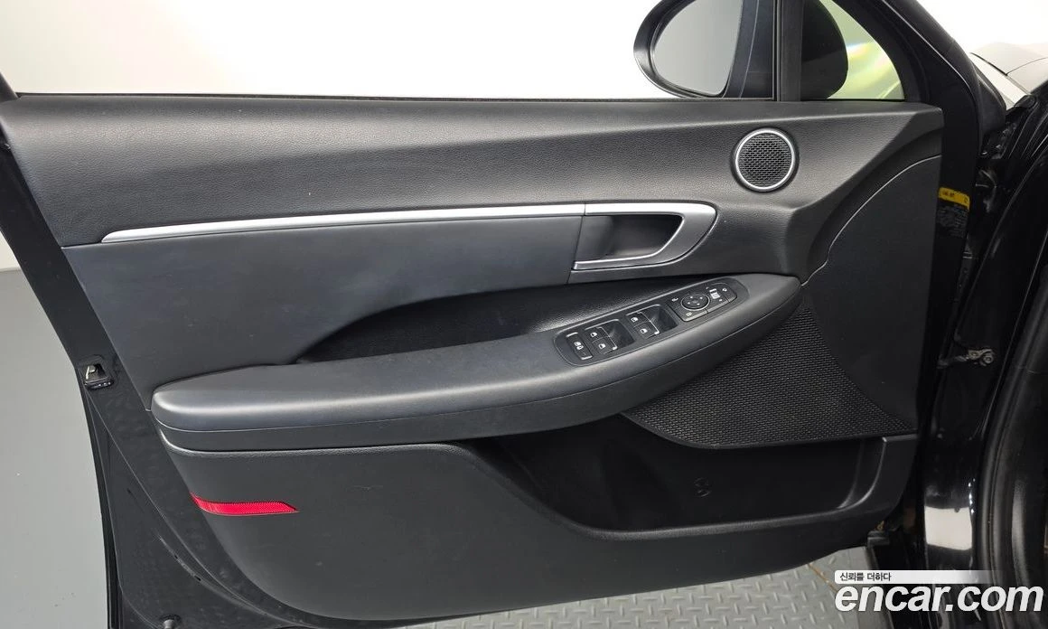 Hyundai Sonata 2.0 Smart, снимка 12 - Автомобили и джипове - 55839980
