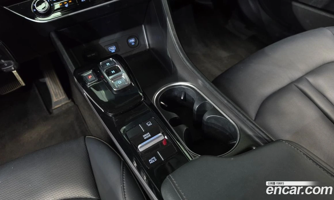 Hyundai Sonata 2.0 Smart, снимка 10 - Автомобили и джипове - 55839980