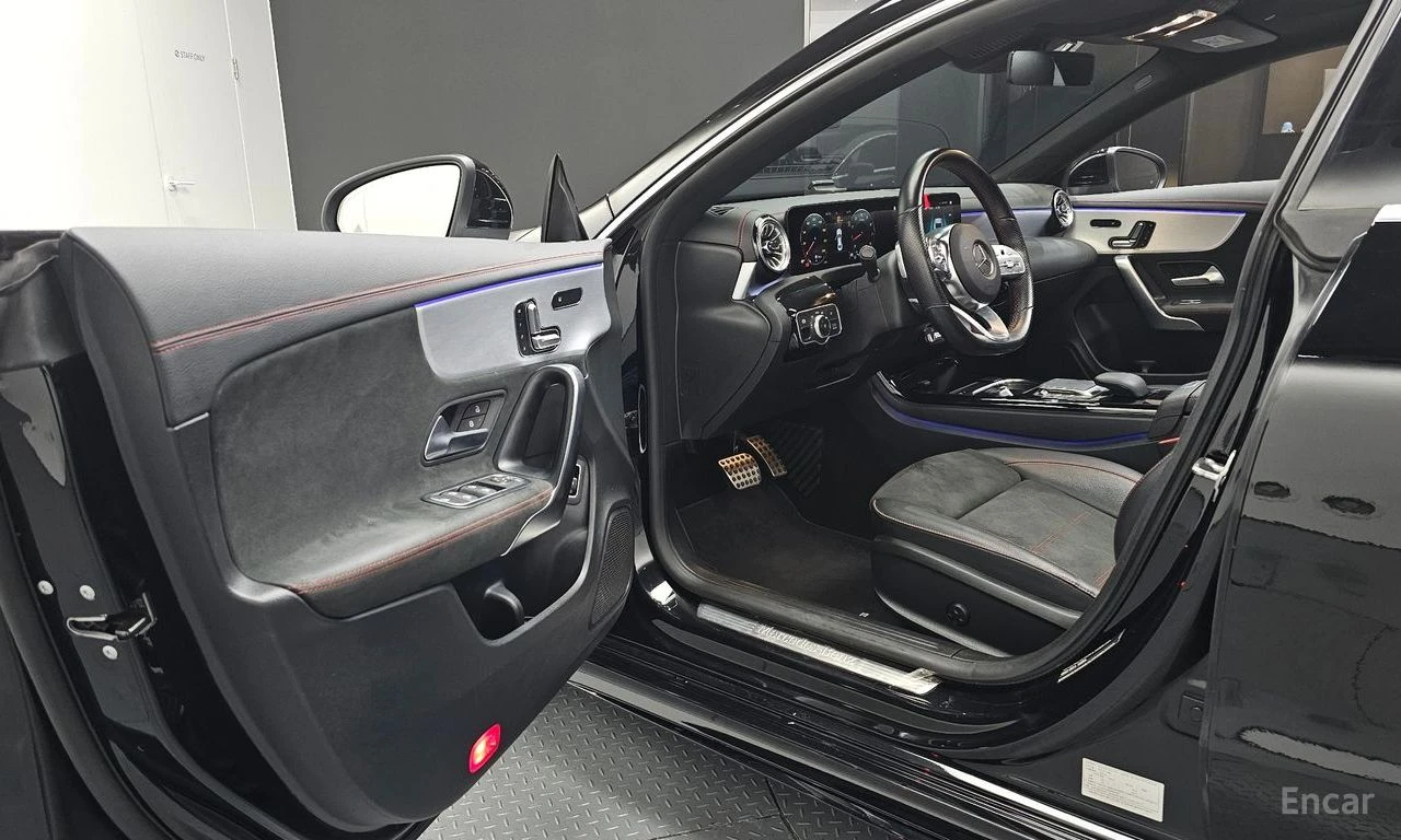 Mercedes-Benz CLA 250 4MATIC* ПОДГРЕВ* КАМЕРА* LANE* ASSIST* , снимка 7 - Автомобили и джипове - 56113770